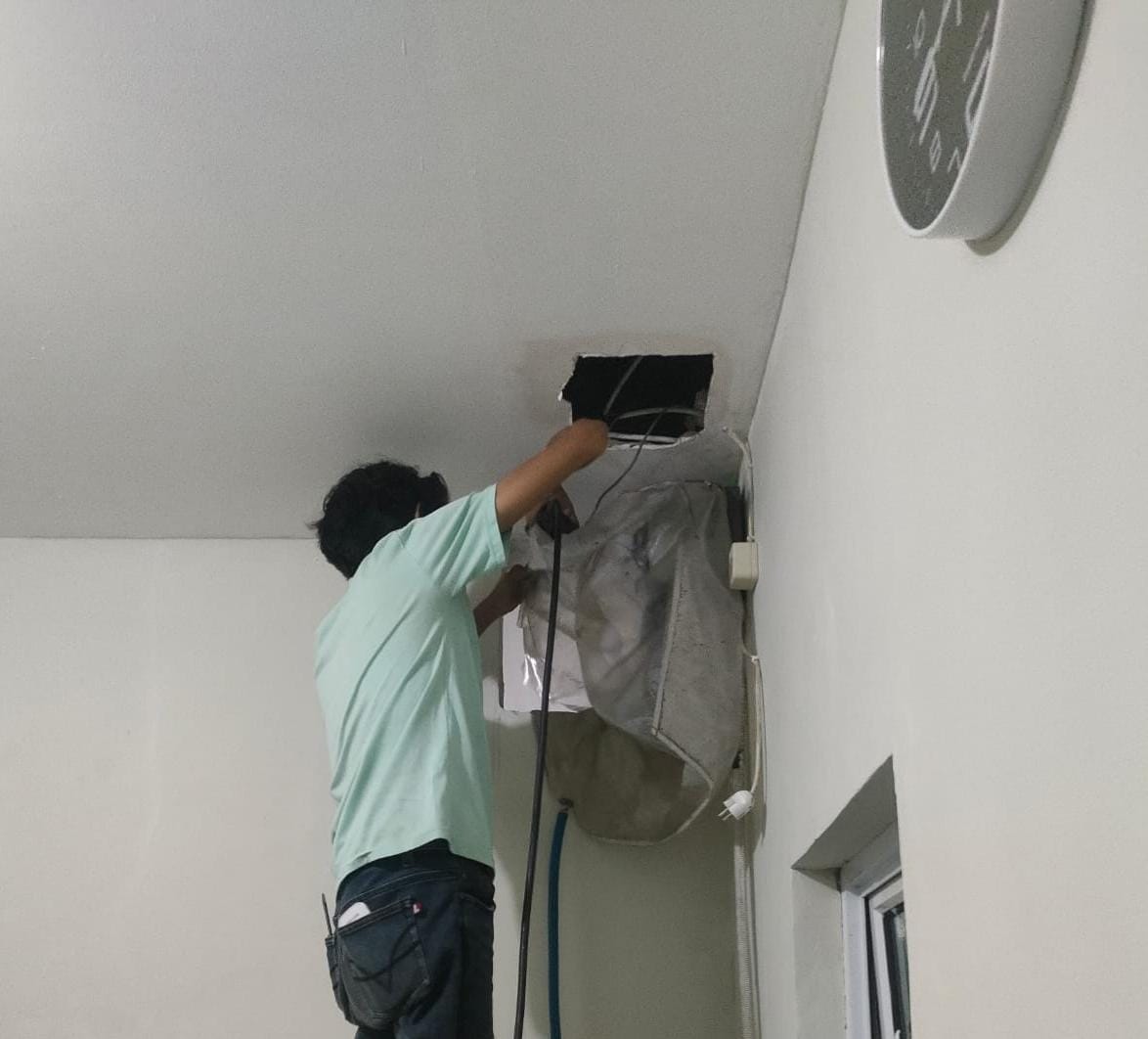 Description of the image